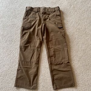 5.11 STRYKE® PANT
Color: Battle Brown (116) 
Size: 36 x 30